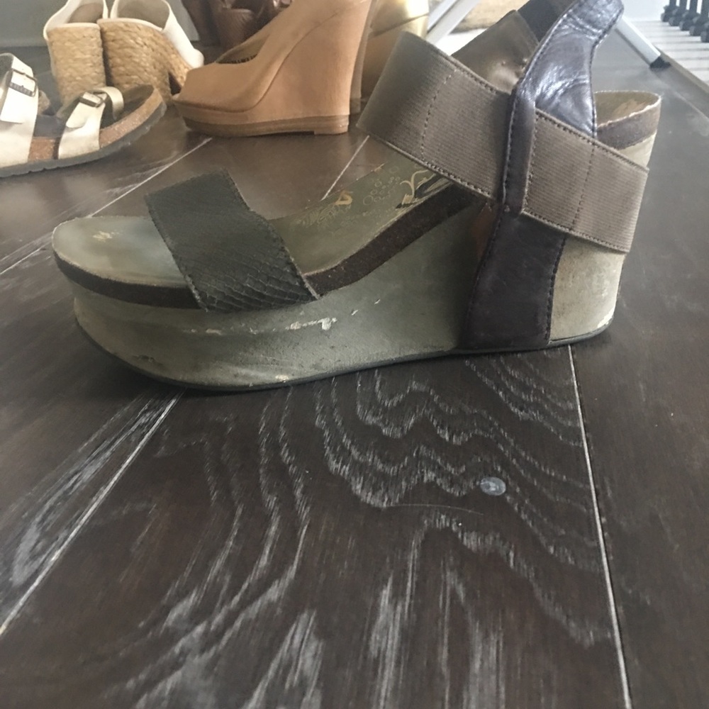 Used OTBTs size ten - Picture 3 of 5